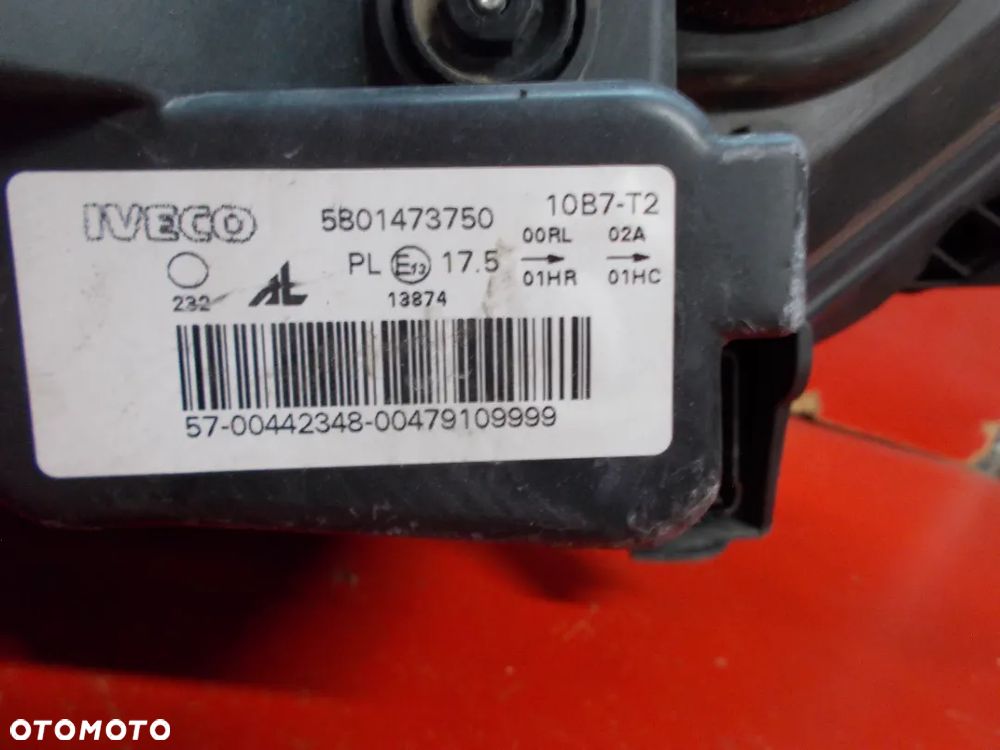 IVECO DAILY 14 -> LAMPA LEWA PRZÓD - 3