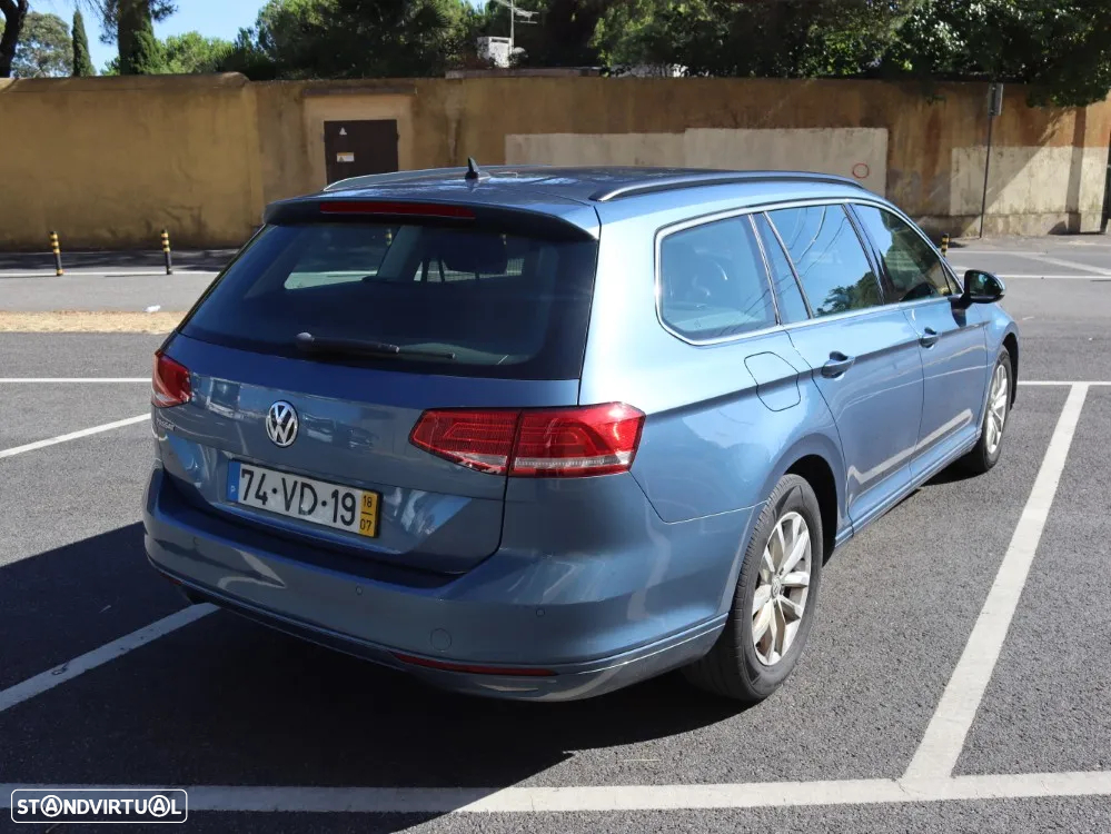 VW Passat Variant 1.6 TDI Confortline - 4