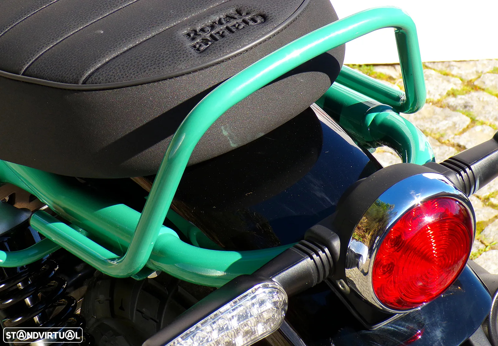 Royal Enfield Bear 650 - 12