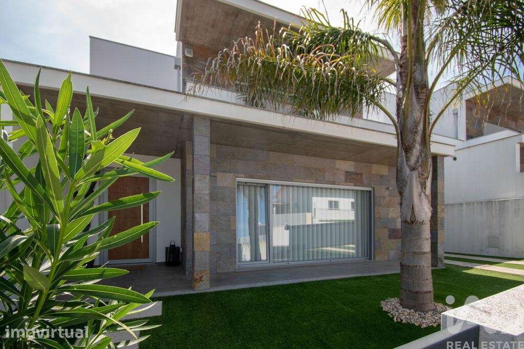 Casa / Villa T4 em Leiria, Pousos, Barreira e Cortes de 208,2 m2 - Grande imagem: 2/38