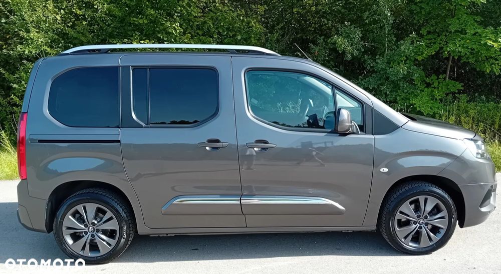 Toyota Proace City Verso 1.5 D-4D Family - 19