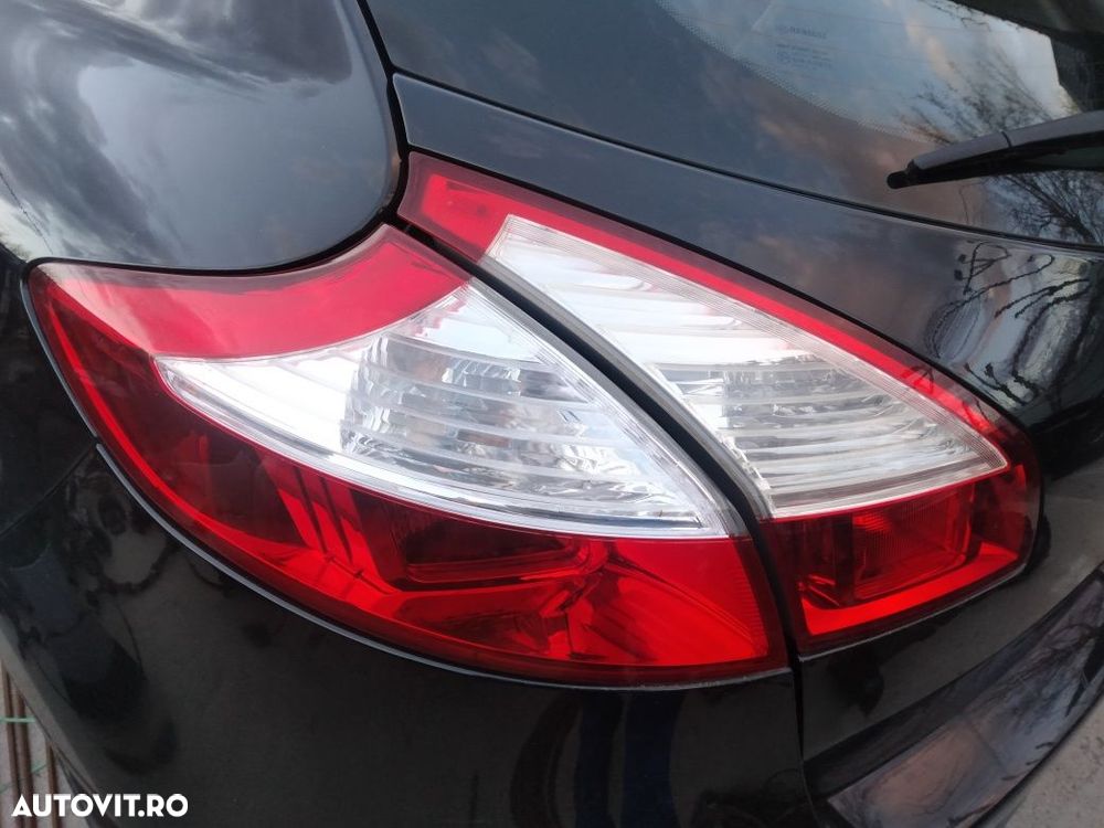 Lămpi/lampă spate haion/aripă spate Renault Megane 3 heizbac 1,5 dci - 1