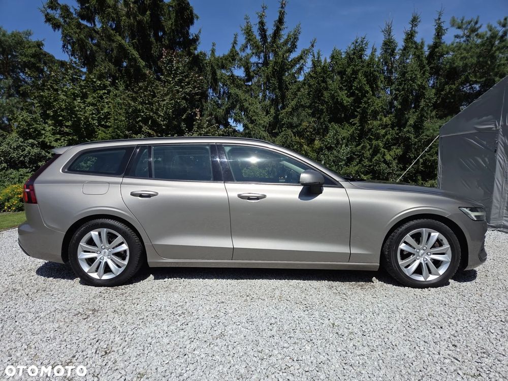Volvo V60 D4 Geartronic Momentum - 5