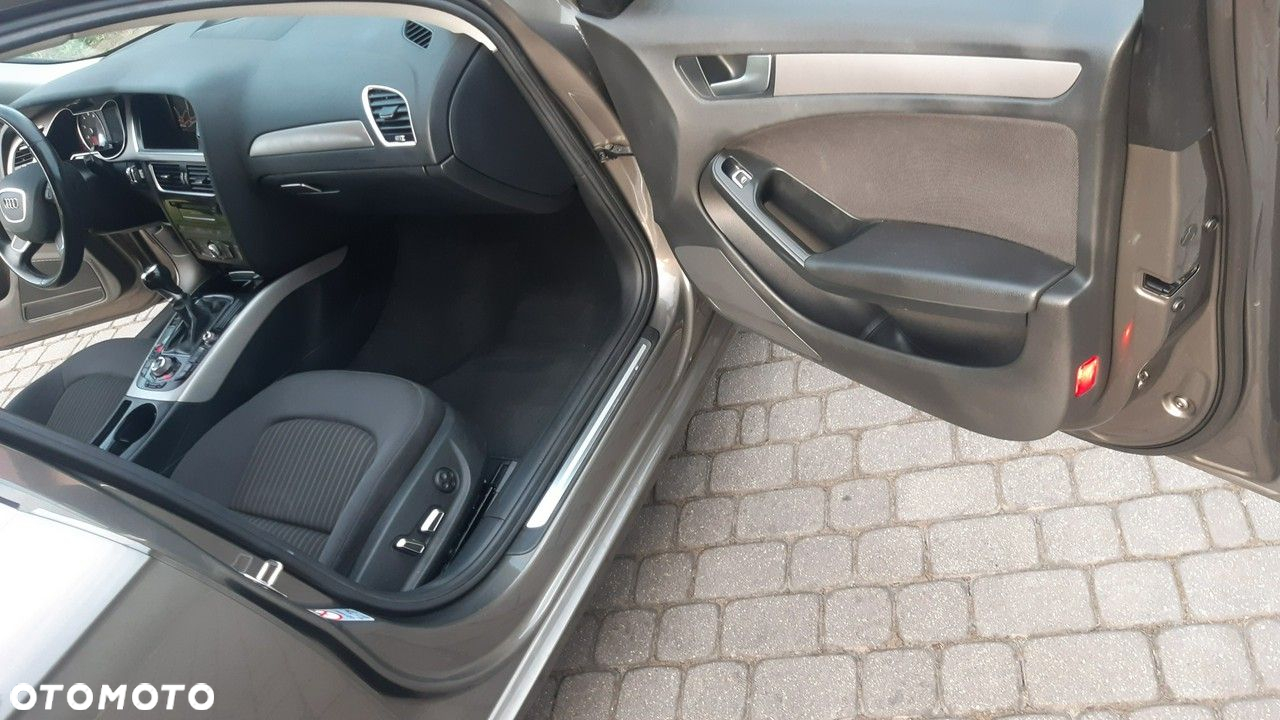 Audi A4 - 4
