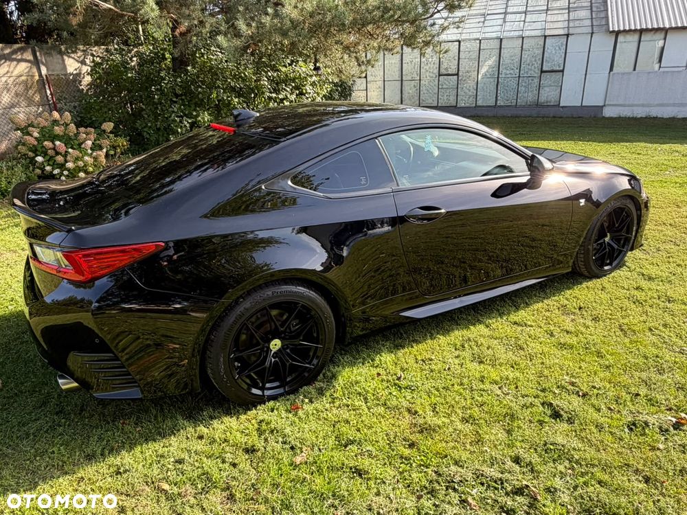 Lexus RC - 5
