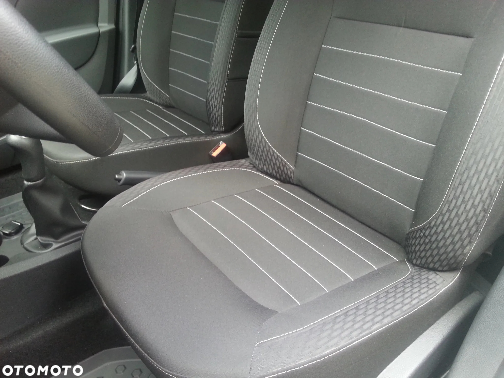 Dacia Sandero 1.0 TCe Laureate S&S - 11
