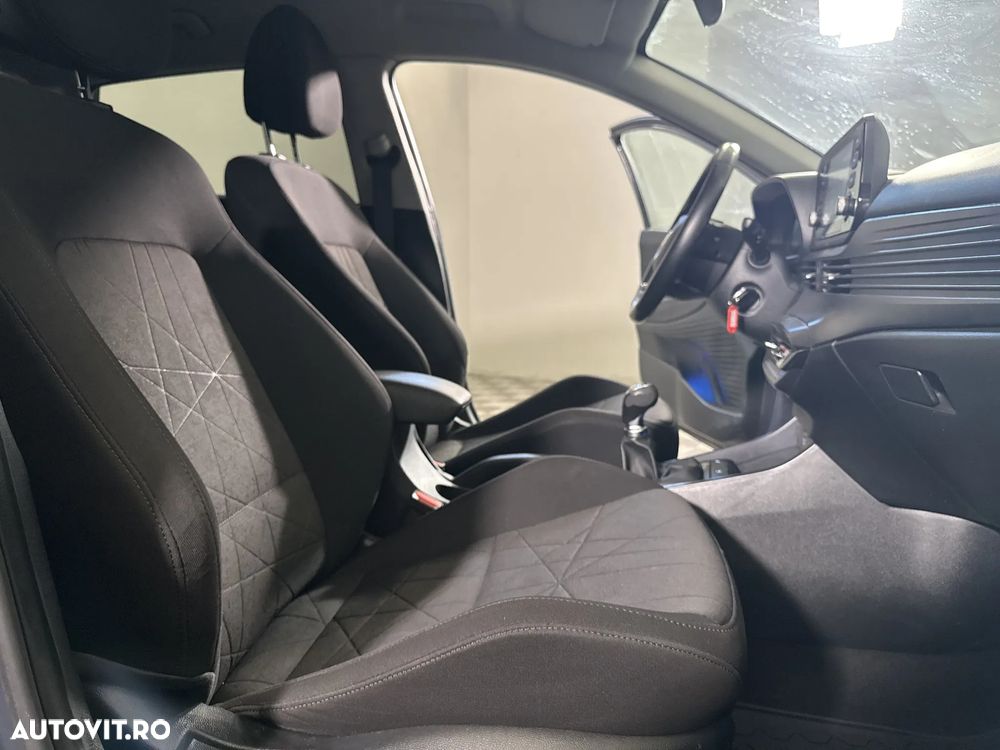 Hyundai Bayon - 12