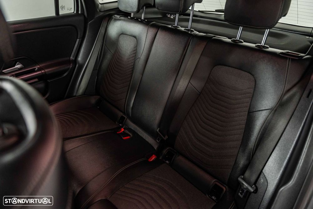 Mercedes-Benz GLA 250 e Progressive - 11