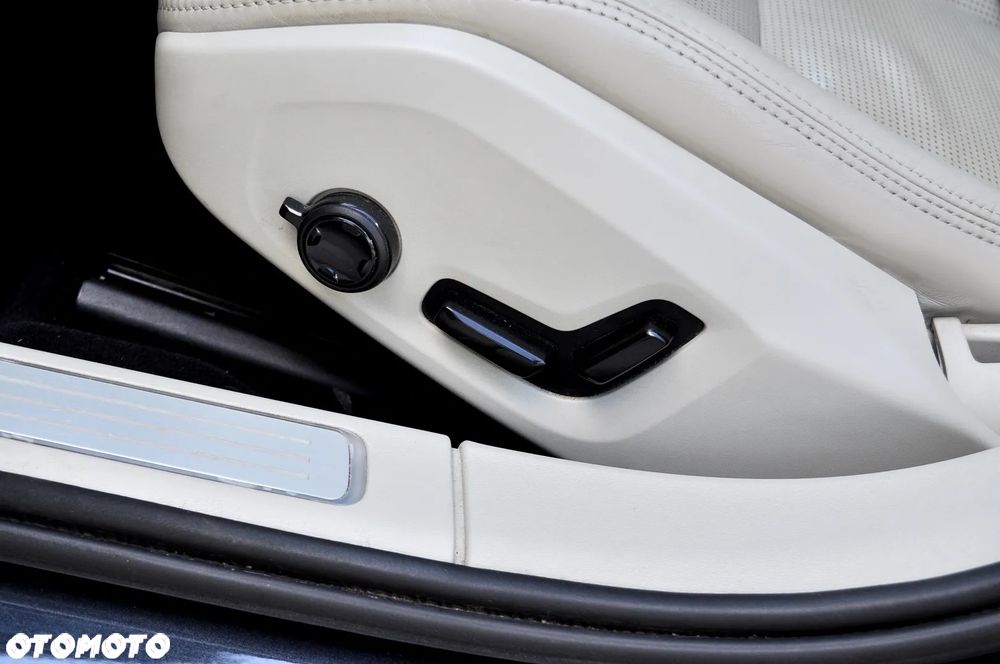 Volvo V90 D4 Geartronic Inscription - 24