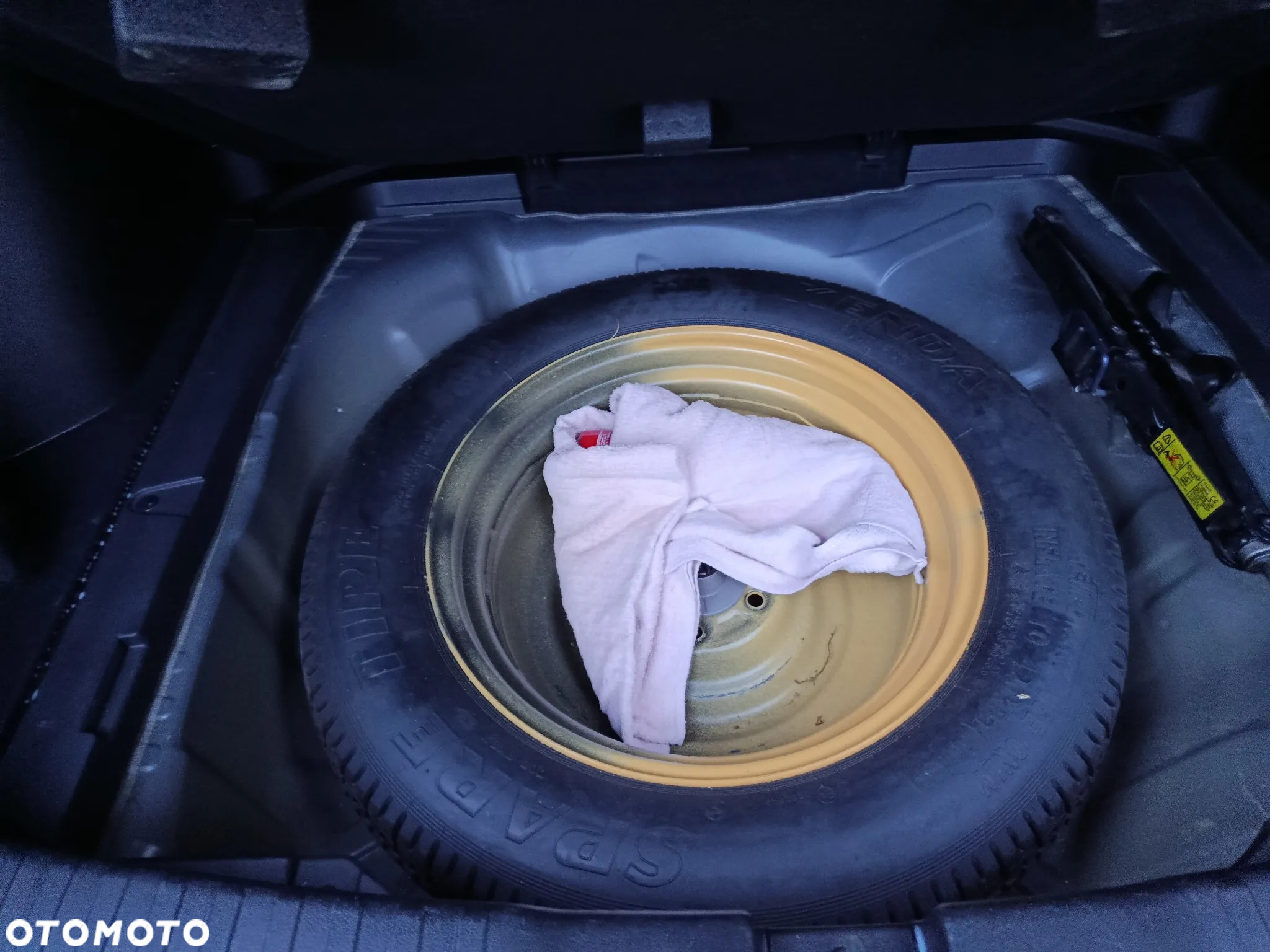 Honda CR-V 2.0 Comfort (Honda Connect+) / (2WD) - 19