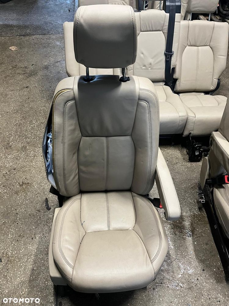 Siedzenia fotele kanapa 3 rzędy na 7 osób komplet skórzane skóra Land Rover Discovery 4 IV L319 - 5