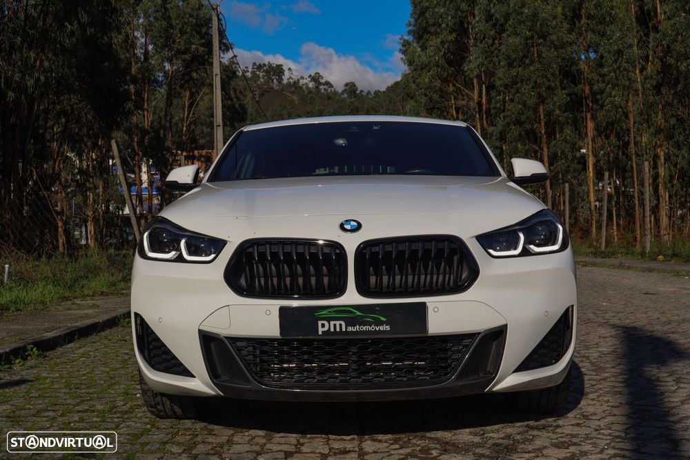 BMW X2 25 e xDrive Pack M - 1