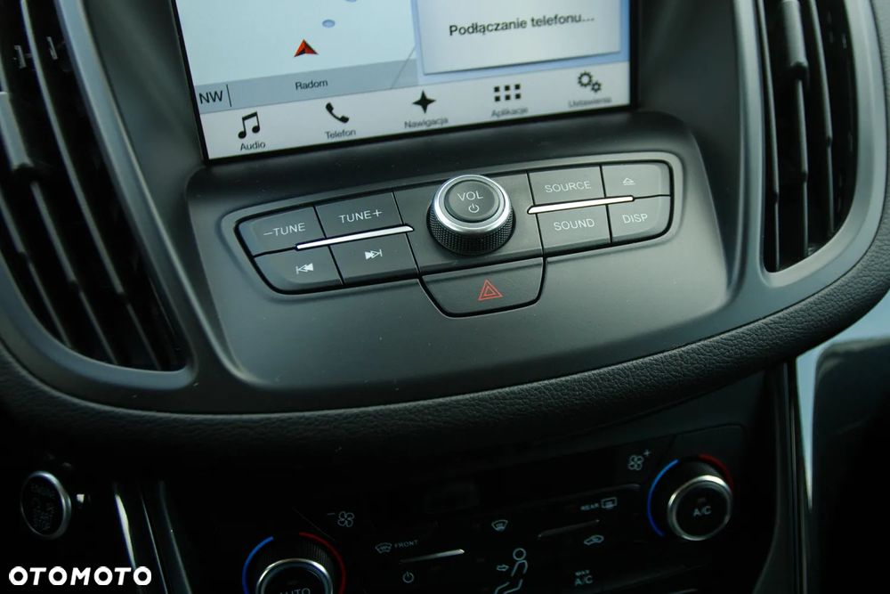 Ford Kuga 2.0 TDCi 2x4 Titanium - 22