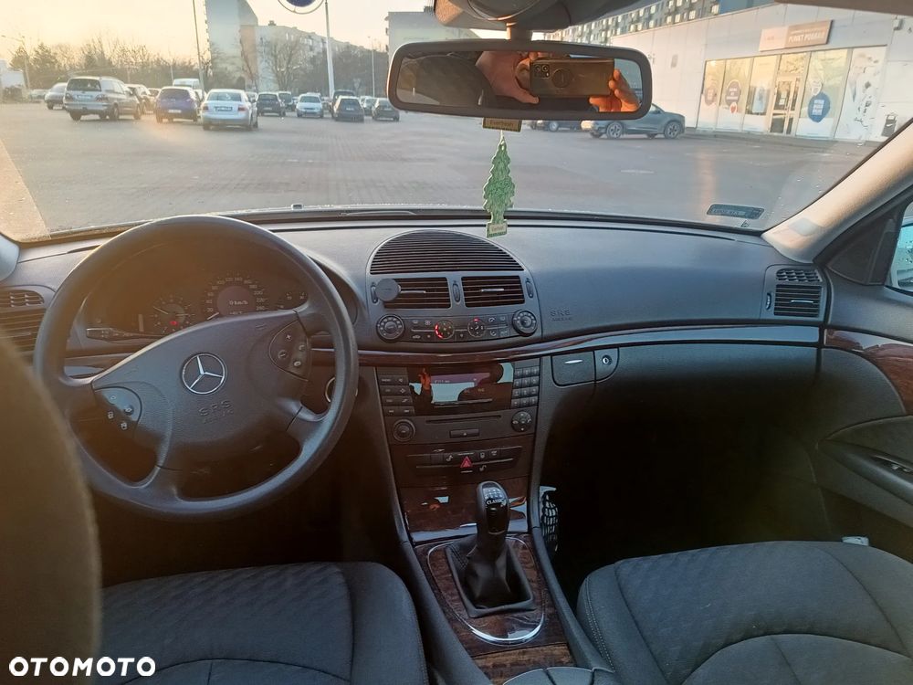 Mercedes-Benz Klasa E 220 CDI Classic DPF - 10