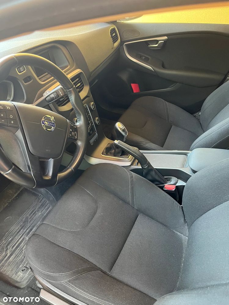 Volvo V40 - 6