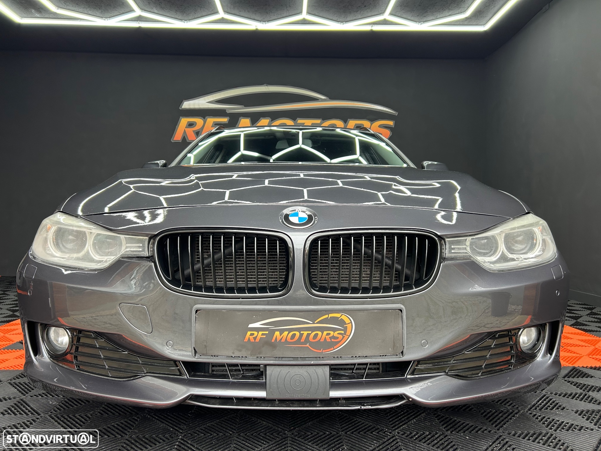 BMW 320 d Touring Auto Line Sport - 17