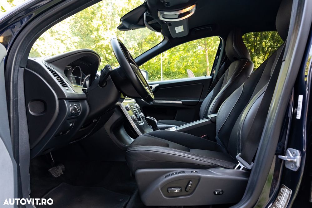 Volvo XC 60 D4 AWD Geartronic Summum - 10