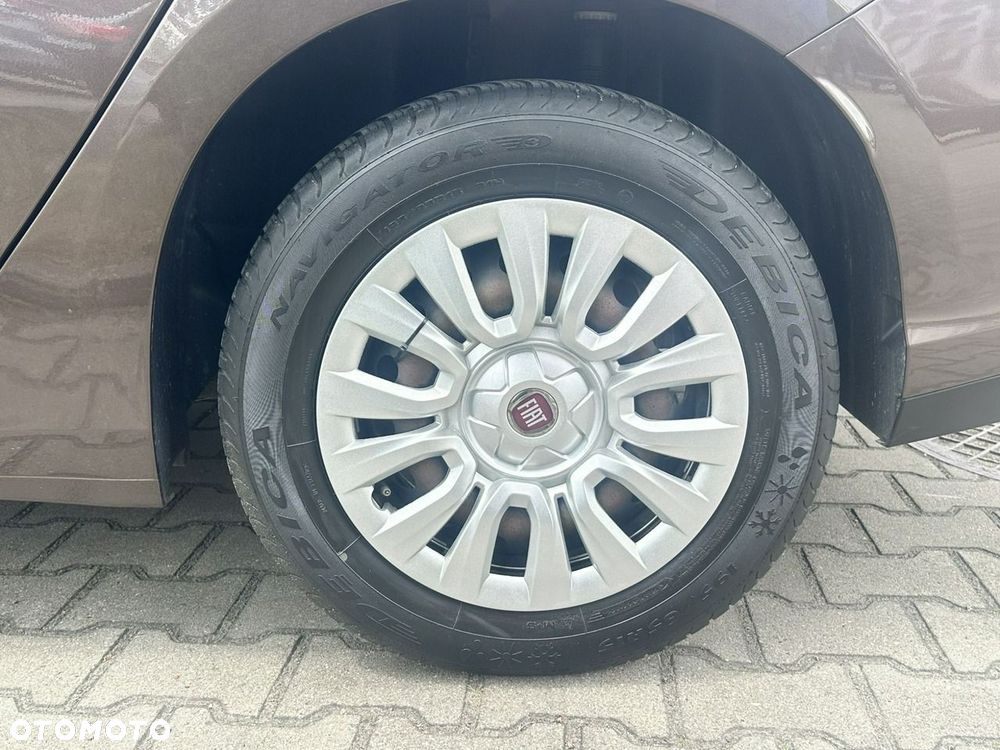 Fiat Tipo - 12