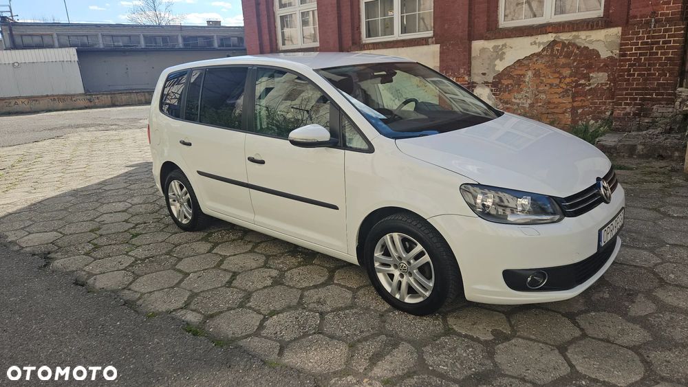 Volkswagen Touran 1.6 TDI DPF BlueMotion Technology Highline - 26