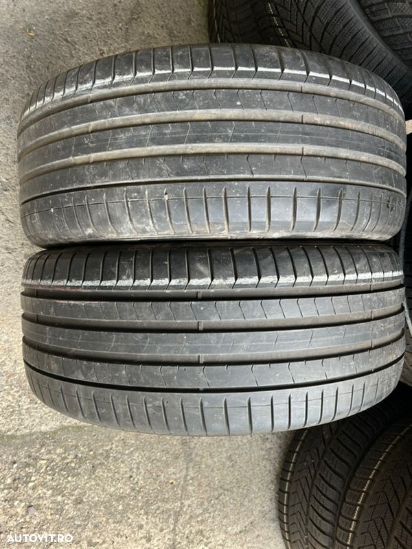 vând 2 anvelope 255/40/21 Pirelli de vară la 6mm - 1