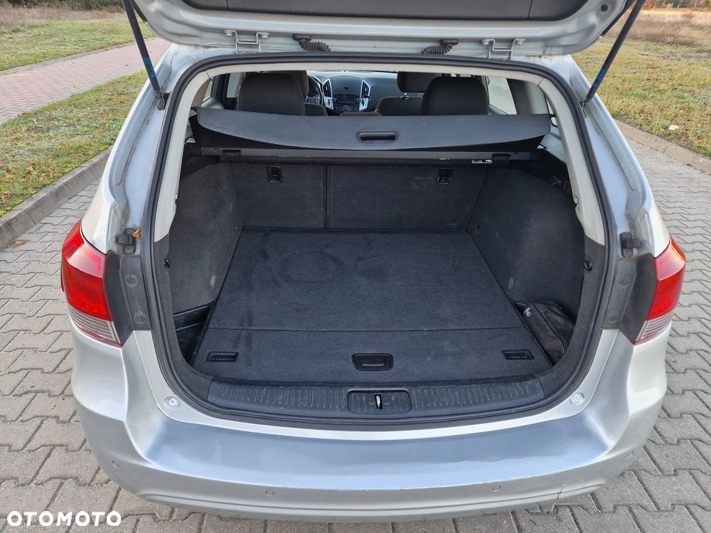 Chevrolet Cruze 1.6 LS+ - 9