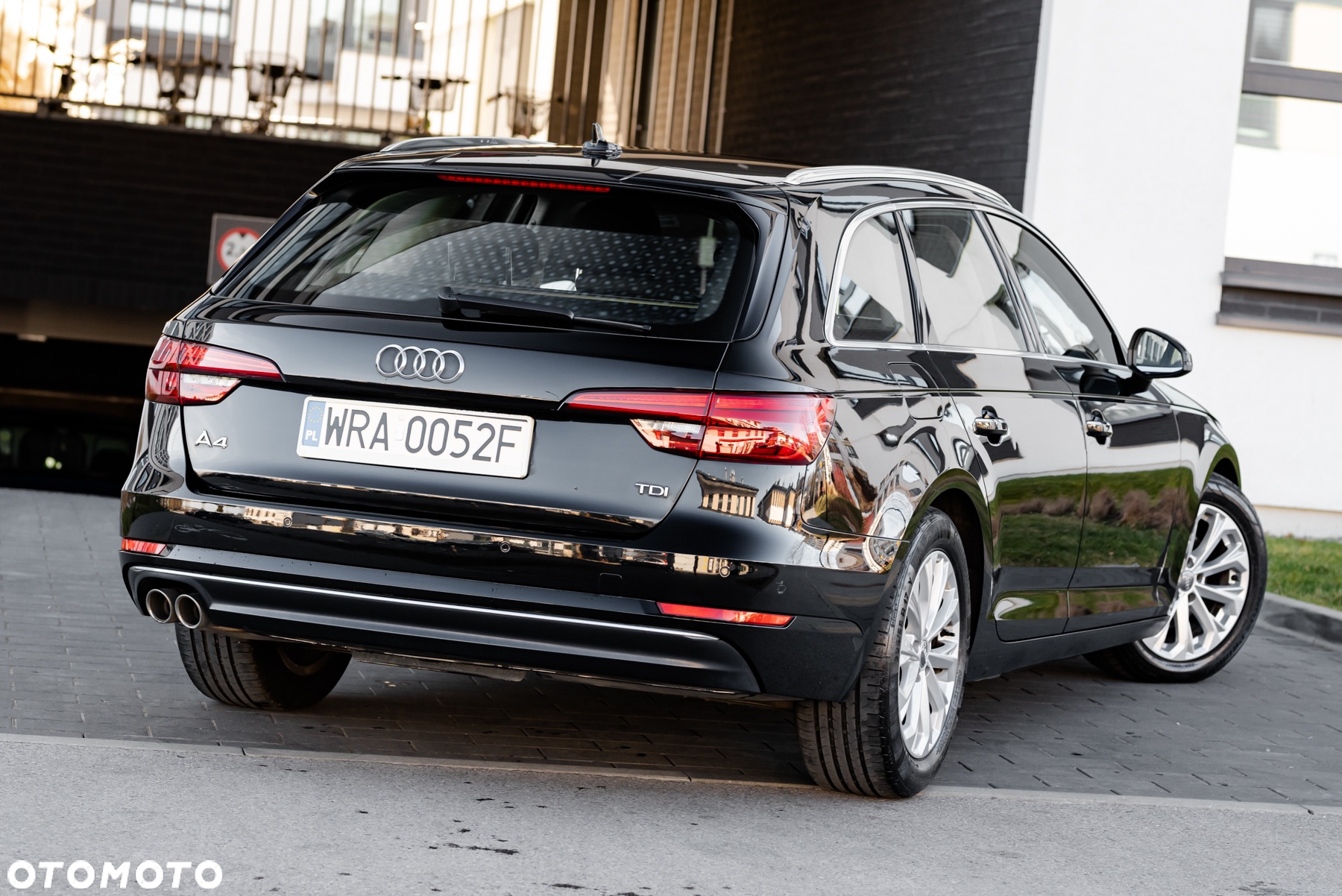 Audi A4 2.0 TDI S tronic - 9