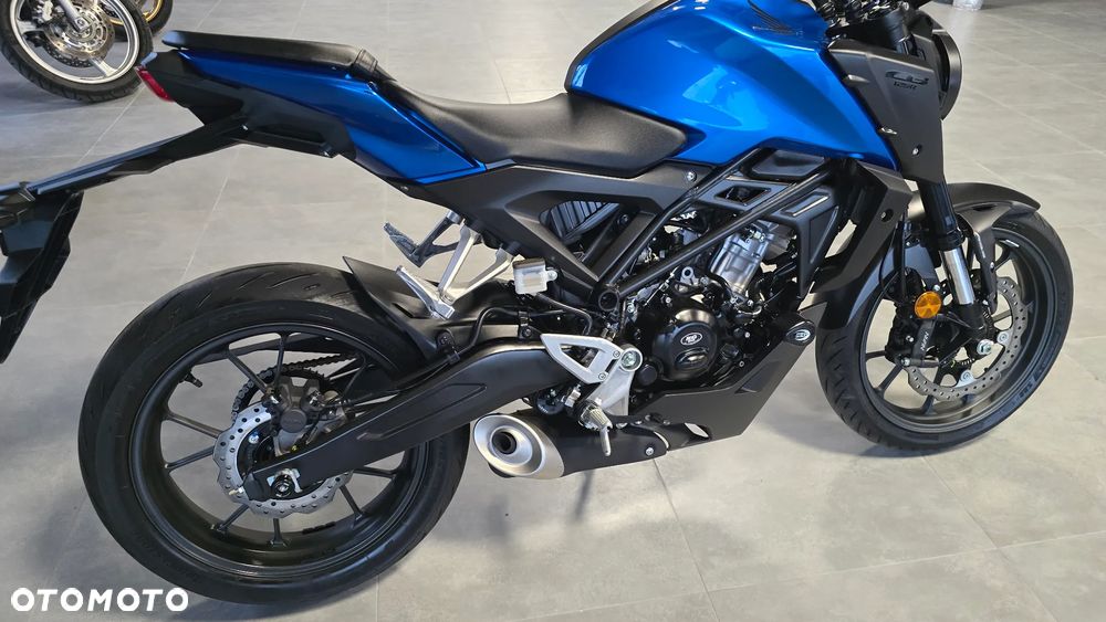 Honda CB - 22
