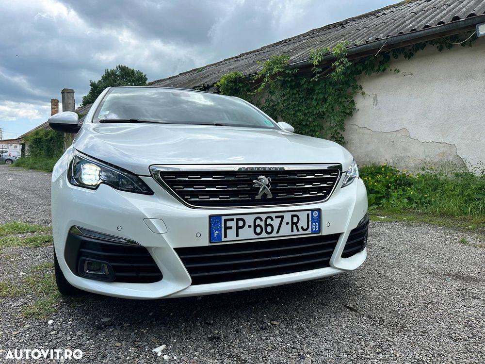 Peugeot 308 1.2L PureTech S&S EAT8 Allure - 2