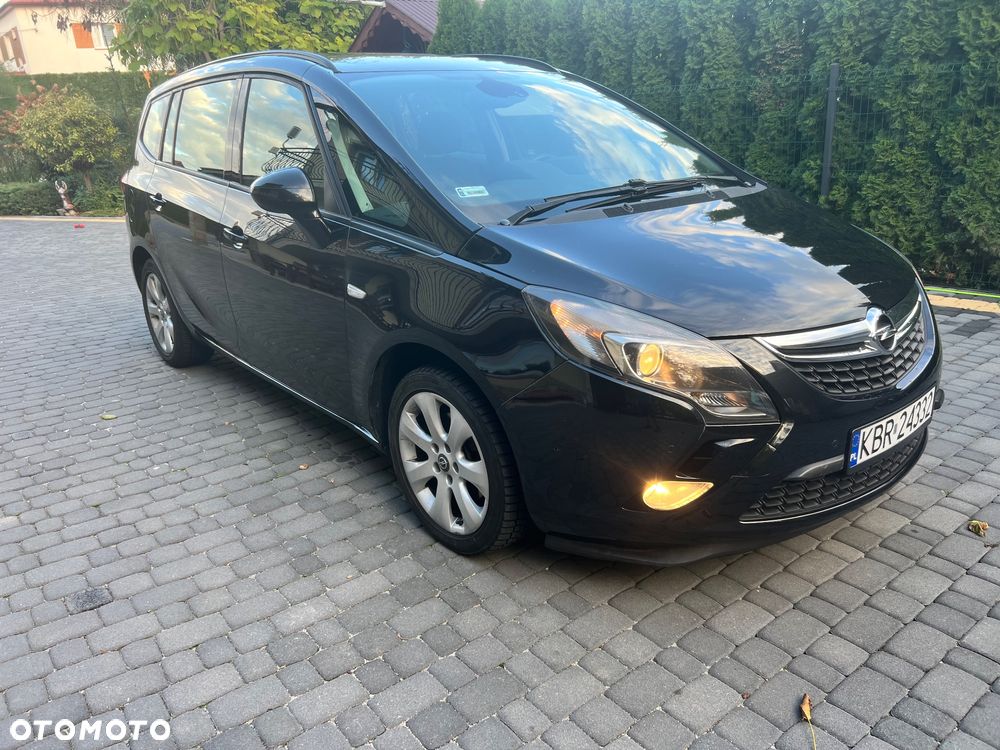 Opel Zafira Tourer 1.4 Turbo Automatik Style - 2