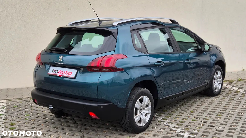 Peugeot 2008 1.2 Pure Tech Style S&S - 37