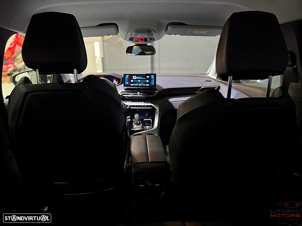 Peugeot 3008 1.2 PureTech Allure Pack EAT8 - 37