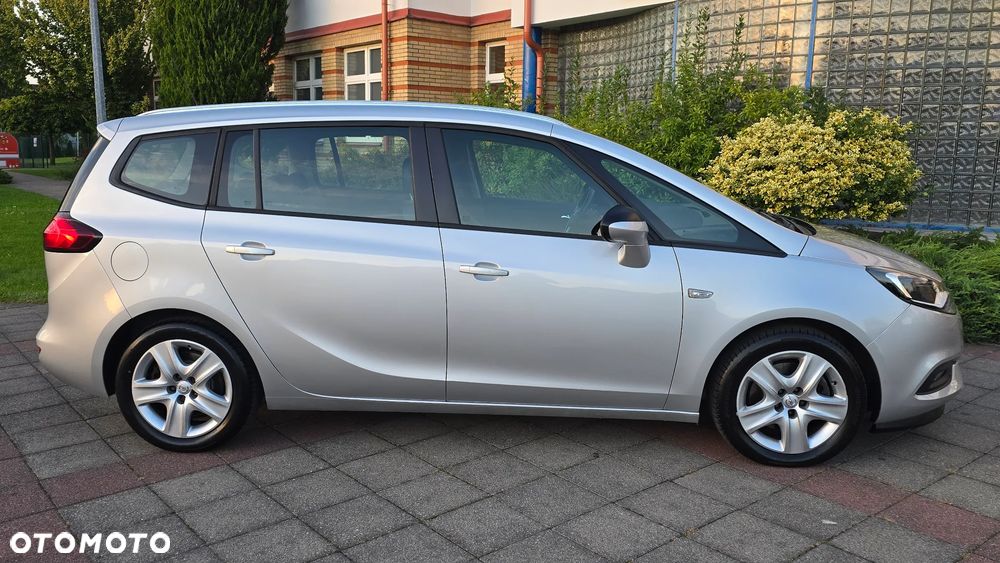 Opel Zafira - 8