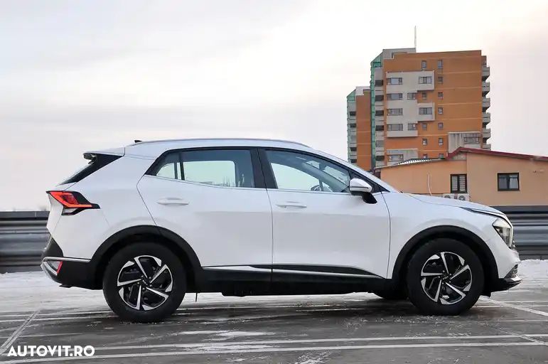 Kia Sportage 1.6 CRDI AWD Eco-Dynamics+ (48V M-H) DCT Black Edition - 3