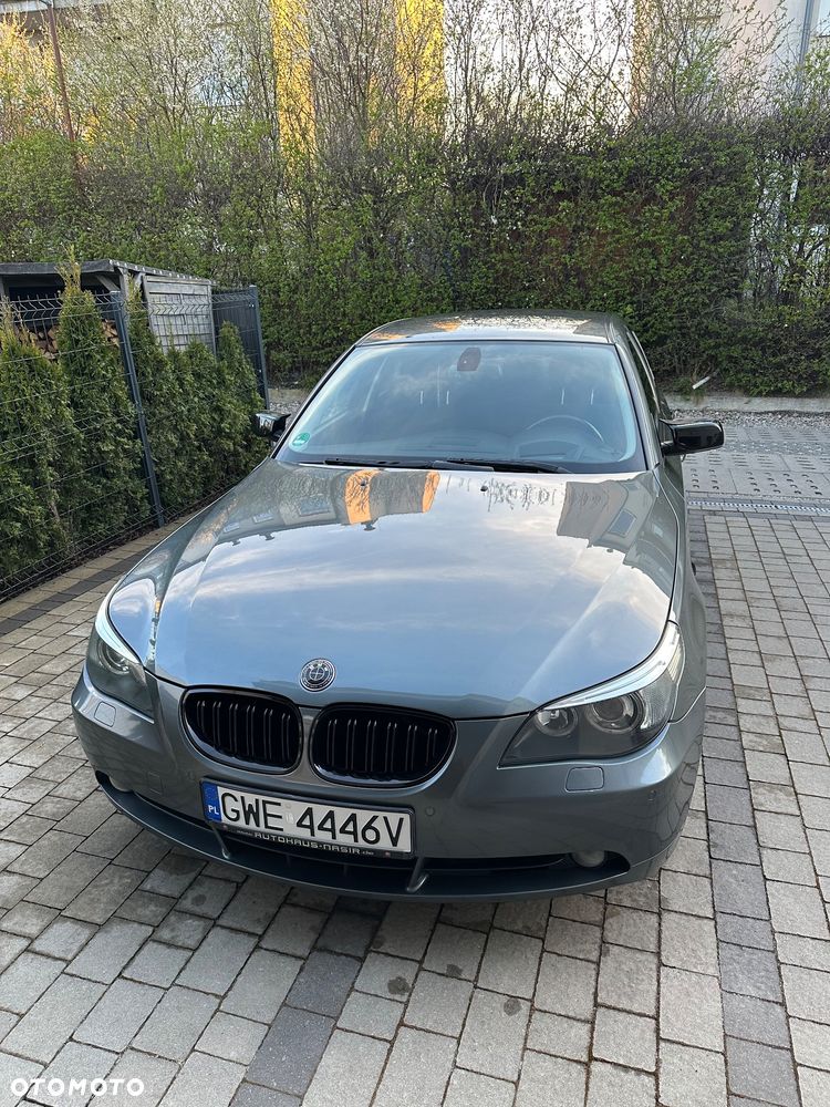 BMW Seria 5 525i - 5