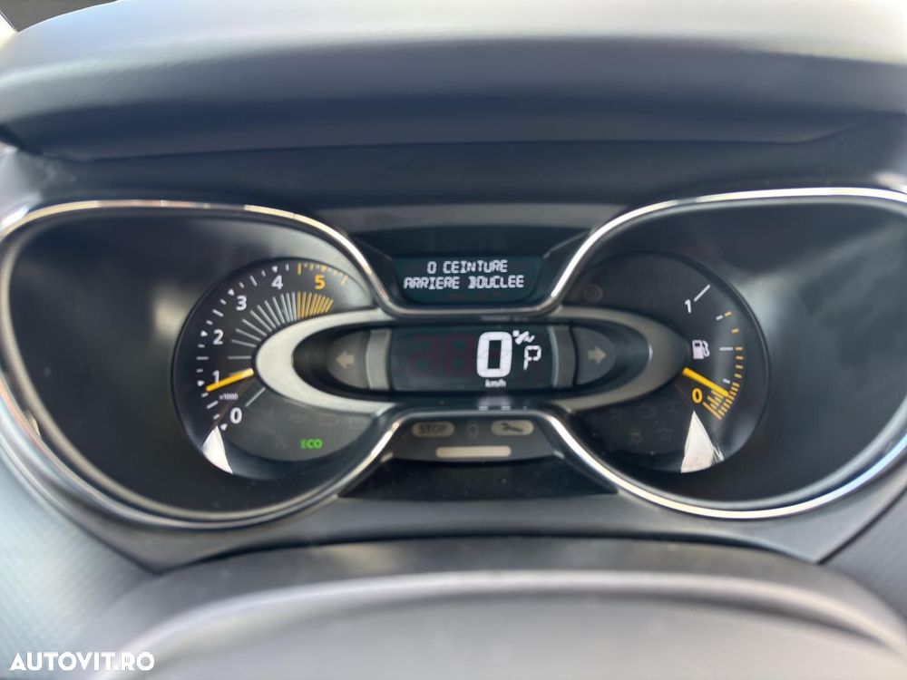 Renault Captur - 6