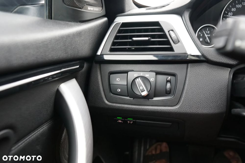BMW Seria 4 420d xDrive Luxury Line - 38