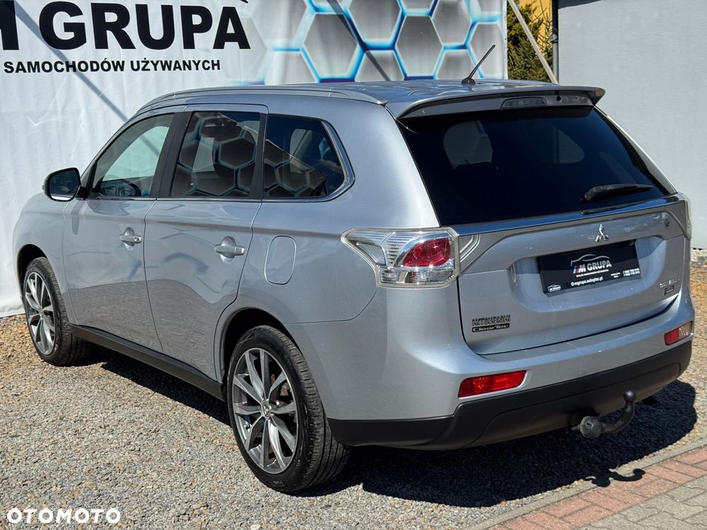 Mitsubishi Outlander 2.0 Intense + 2WD - 10