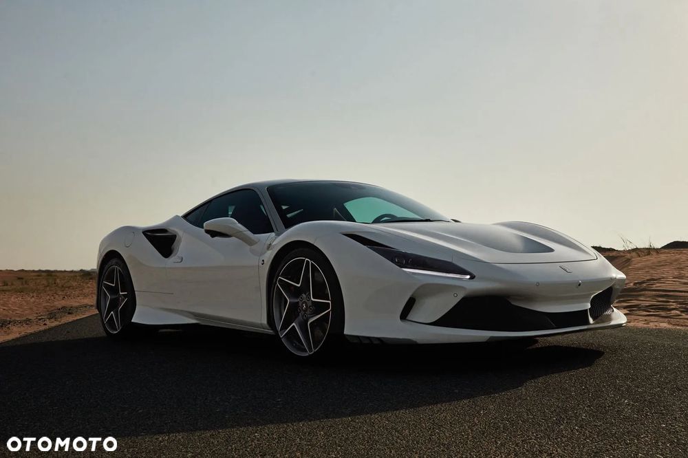 Ferrari F8 Tributo - 20