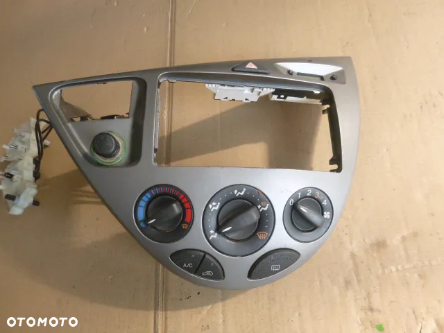 PANEL STEROWANIA NAWIEWEM LINKI FORD FOCUS MK1 98-04 - 6
