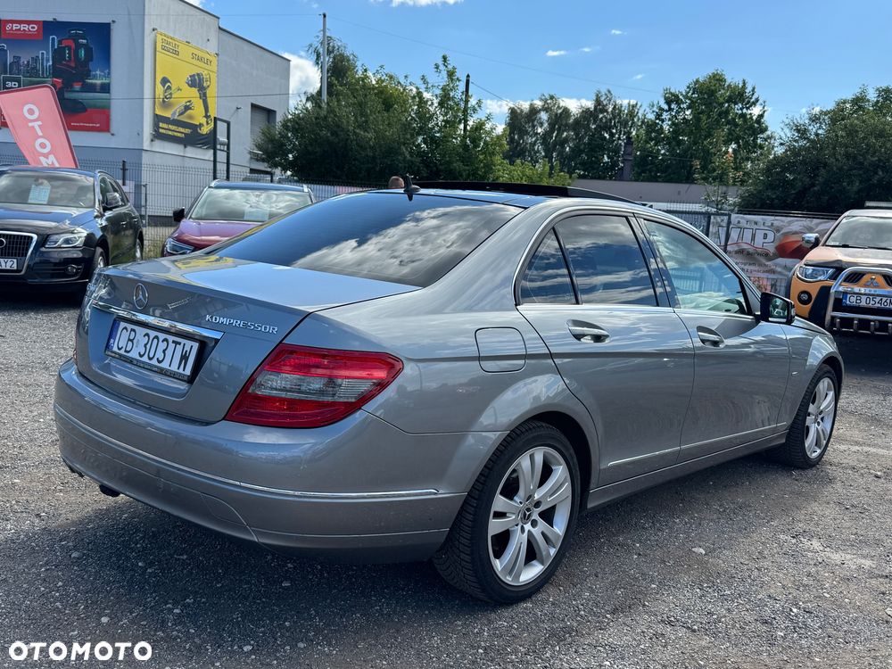 Mercedes-Benz Klasa C - 28