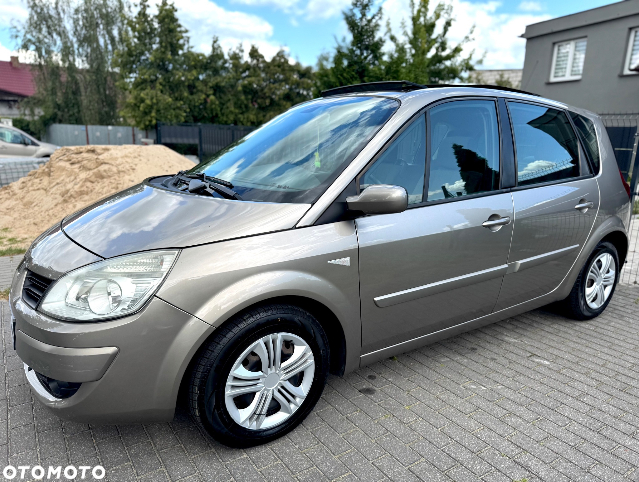 Renault Scenic 1.6 16V 110 Expression - 21