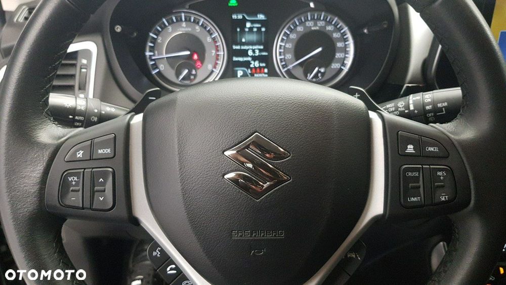 Suzuki SX4 S-Cross - 25