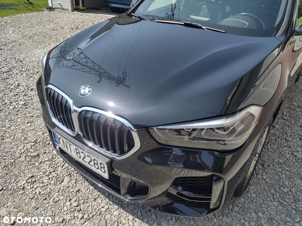 BMW iX1 - 10