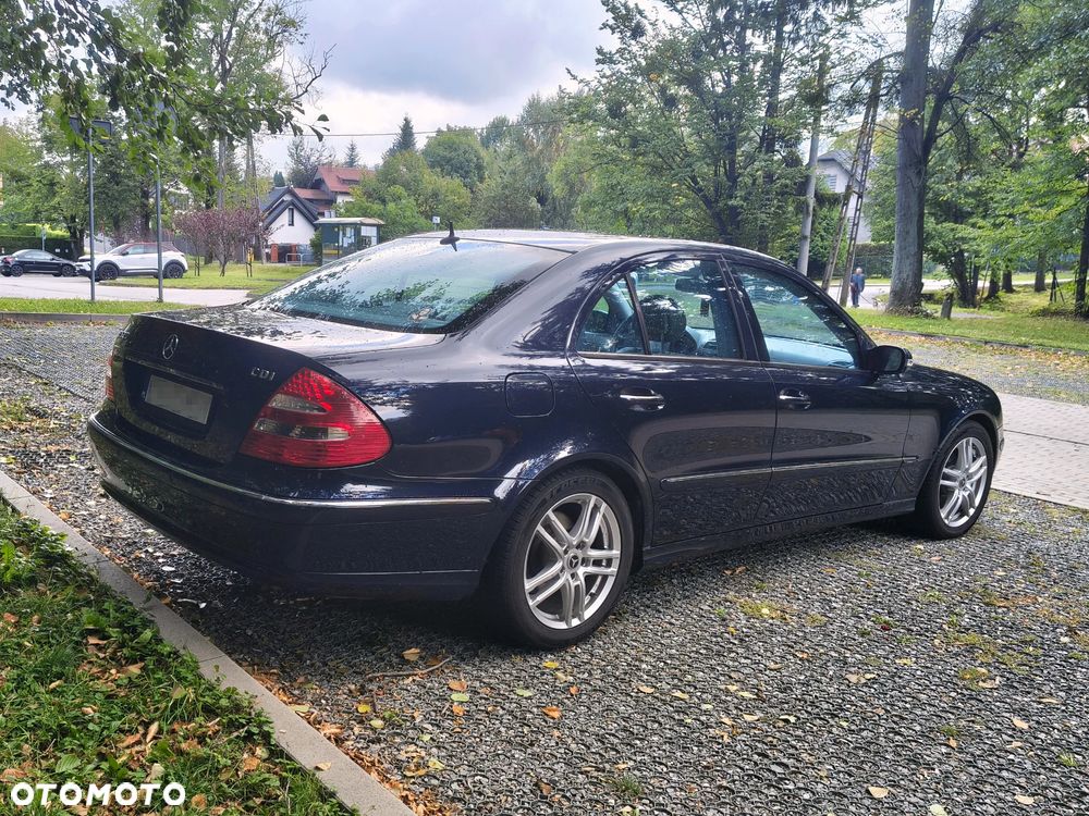 Mercedes-Benz Klasa E 320 CDI Avantgarde DPF - 5
