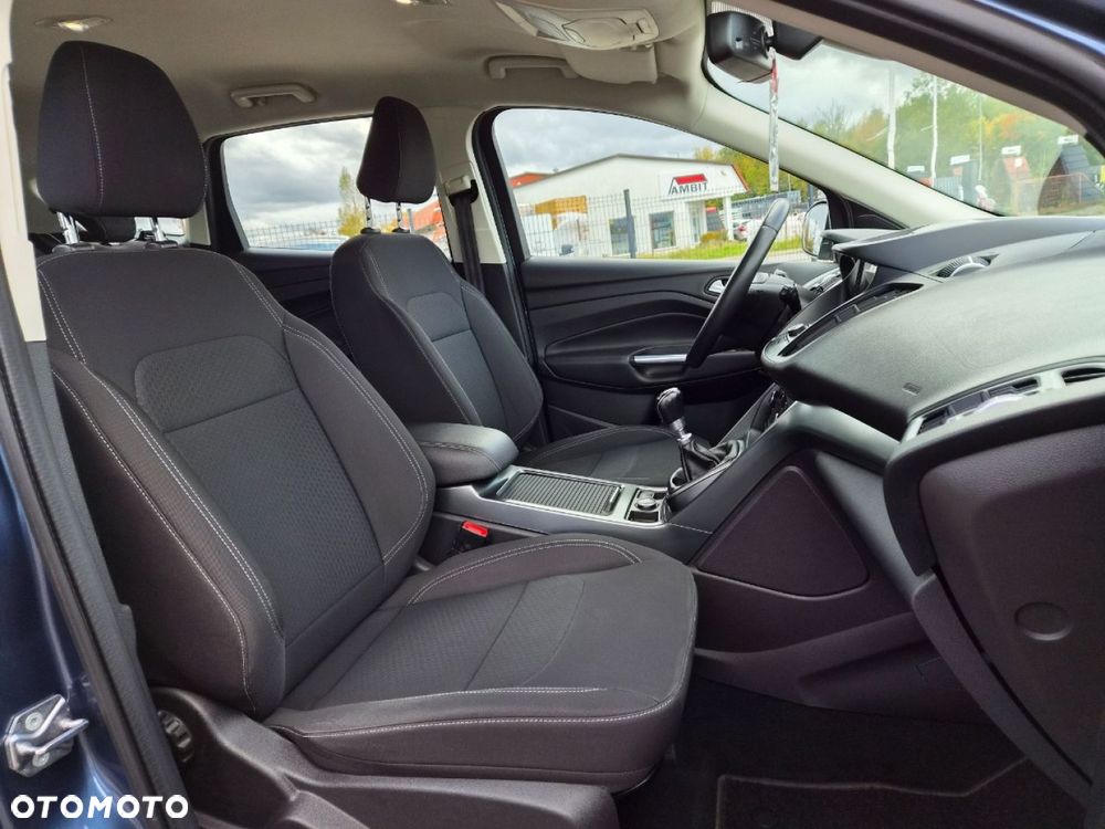 Ford Kuga - 20