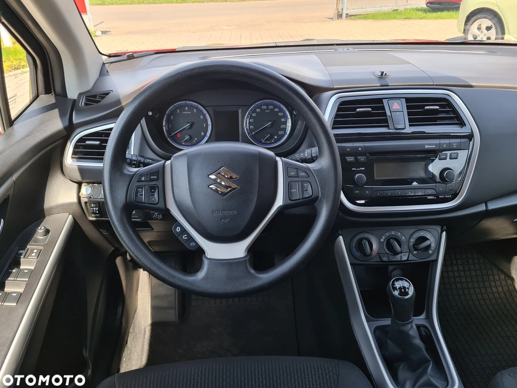Suzuki SX4 S-Cross 1.0 T Comfort - 8