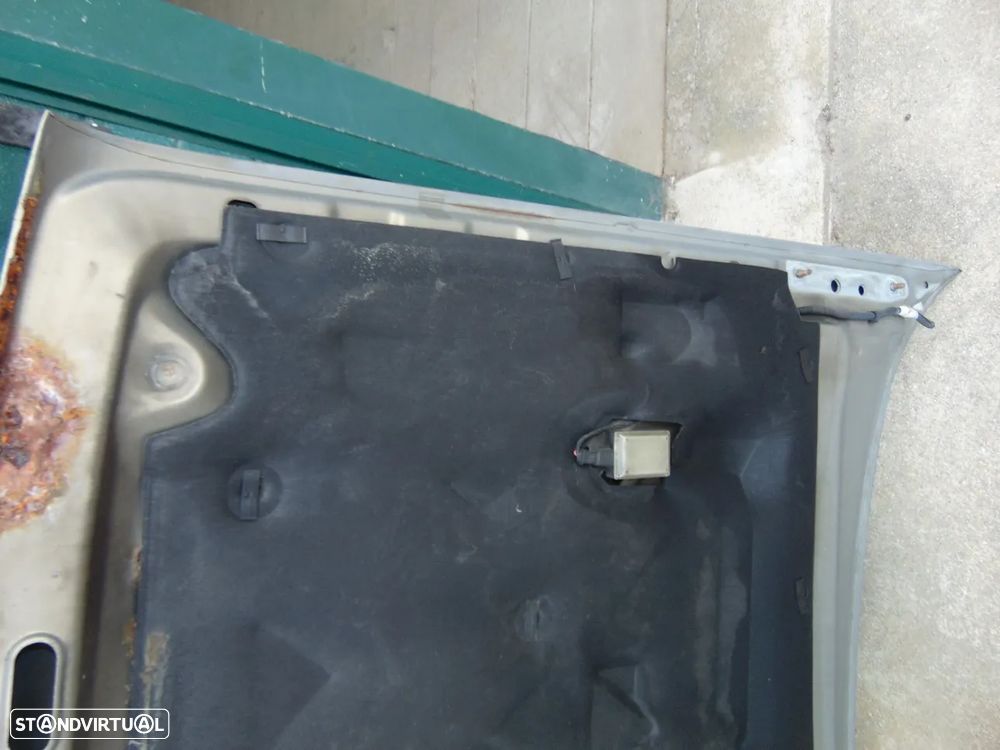 Grand Cherokee capot - 10