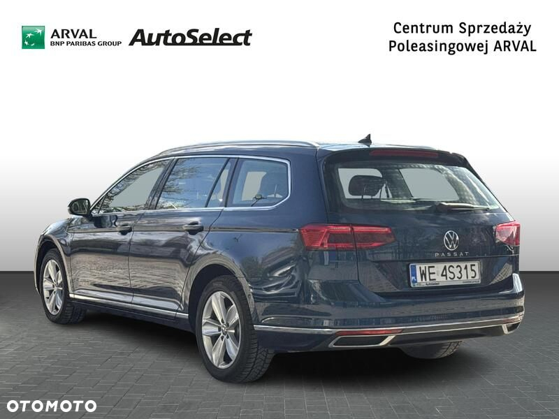 Volkswagen Passat 2.0 TSI Elegance DSG - 4