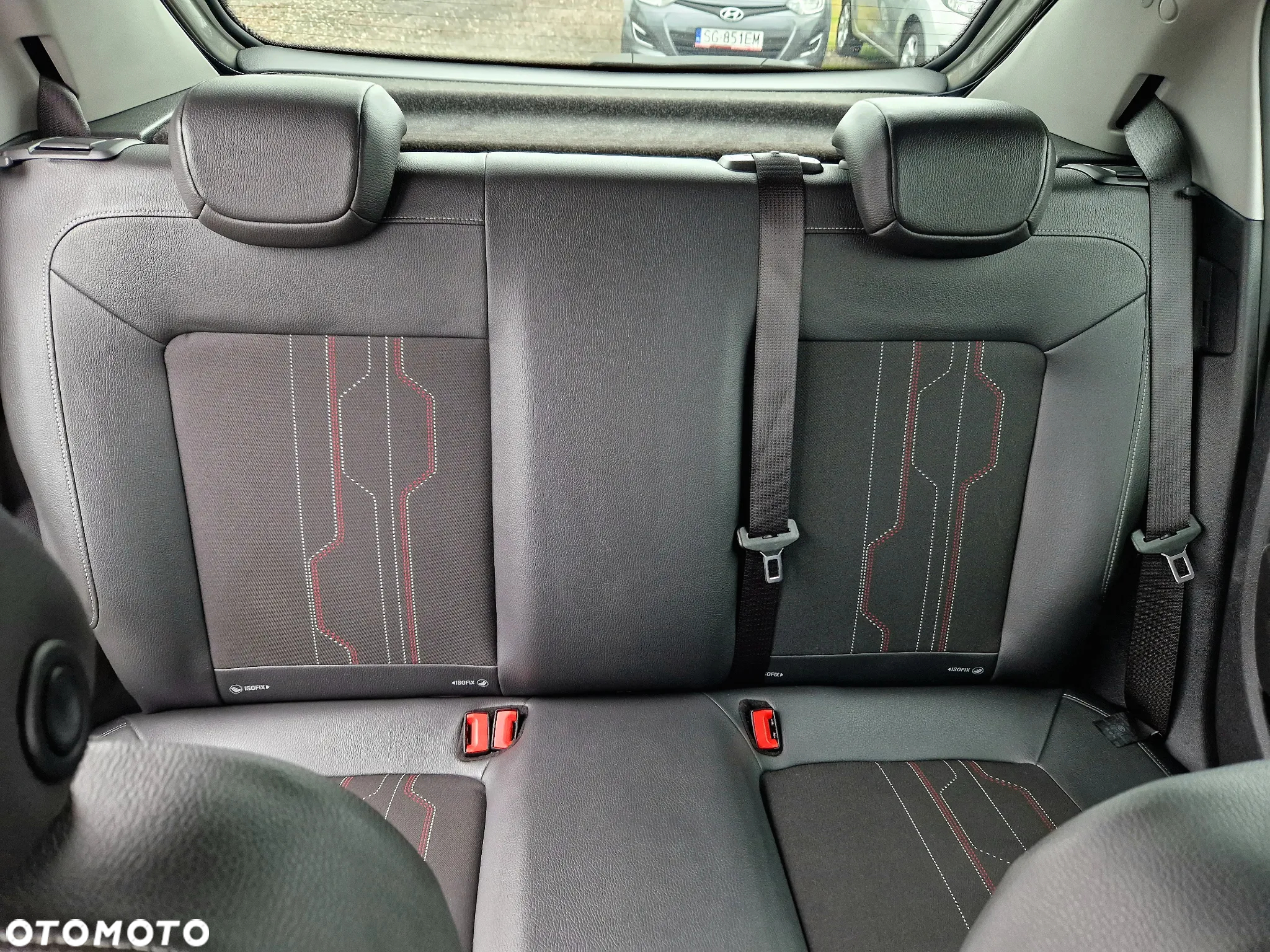Opel Corsa 1.4 16V Innovation - 22