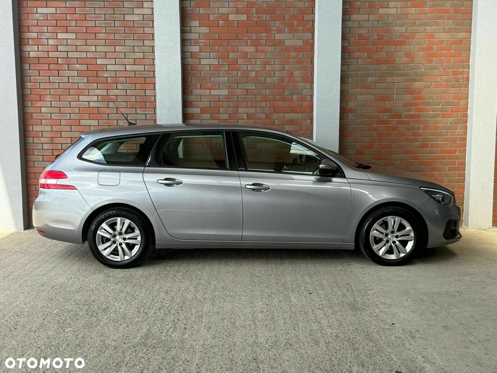Peugeot 308 - 6